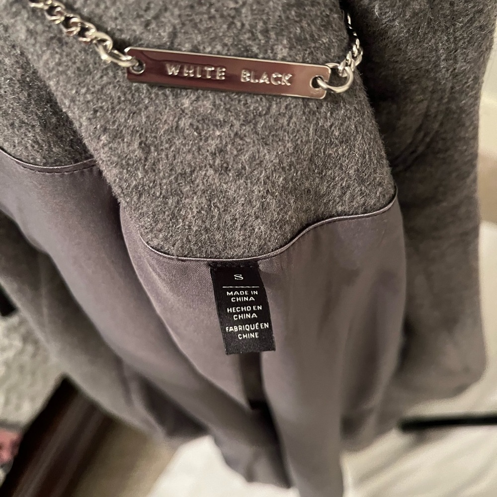 Wool coat - Picture 10 of 10